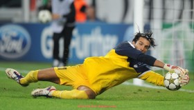 世俱杯直播-德甲豪门球队队徽大全及象征意义解读