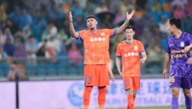 世俱杯直播-德甲联赛中最快节奏的球队是哪支？他们有何战术特点？（德甲速度最快现役球员）